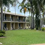 Bushland Beach Tavern
