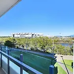 Luxury At Islington Central Apartments