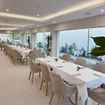 Belmoral Corporate Suites (Adults Only)