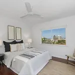 3 Bdrm Home In City Heart
