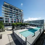 Central Islington Apartments