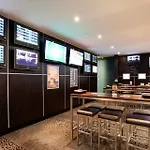 Vale Hotel