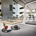 Grand Hotel And Apartments Townsville