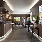 Grand Hotel And Apartments Townsville