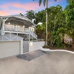 Gorgeous Home 3 Mins To Strand