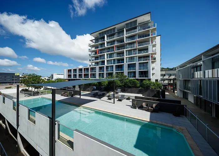 Central Islington Apartments
