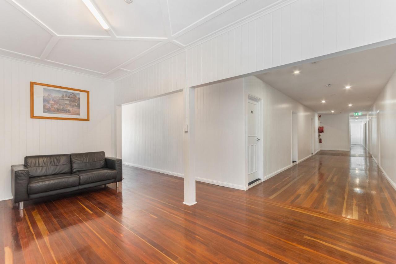 Newmarket Hotel