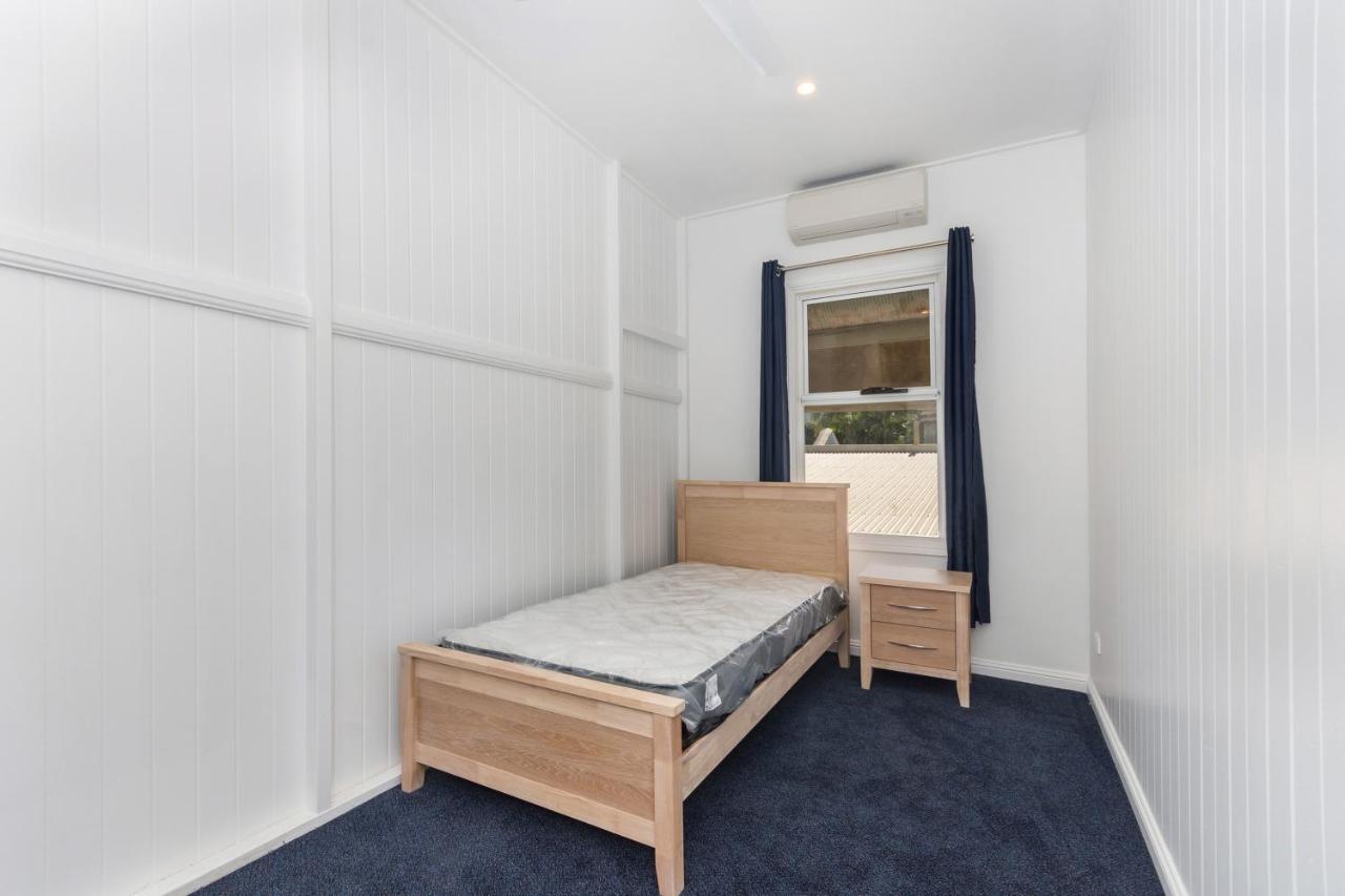 Newmarket Hotel