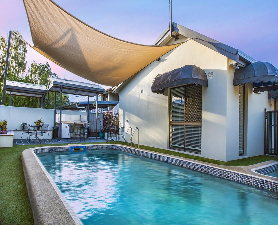Holiday Aparthotel