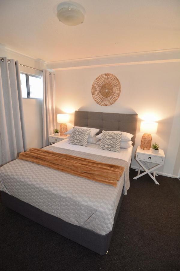 City Stadium One Bedroom Luxe Townsville