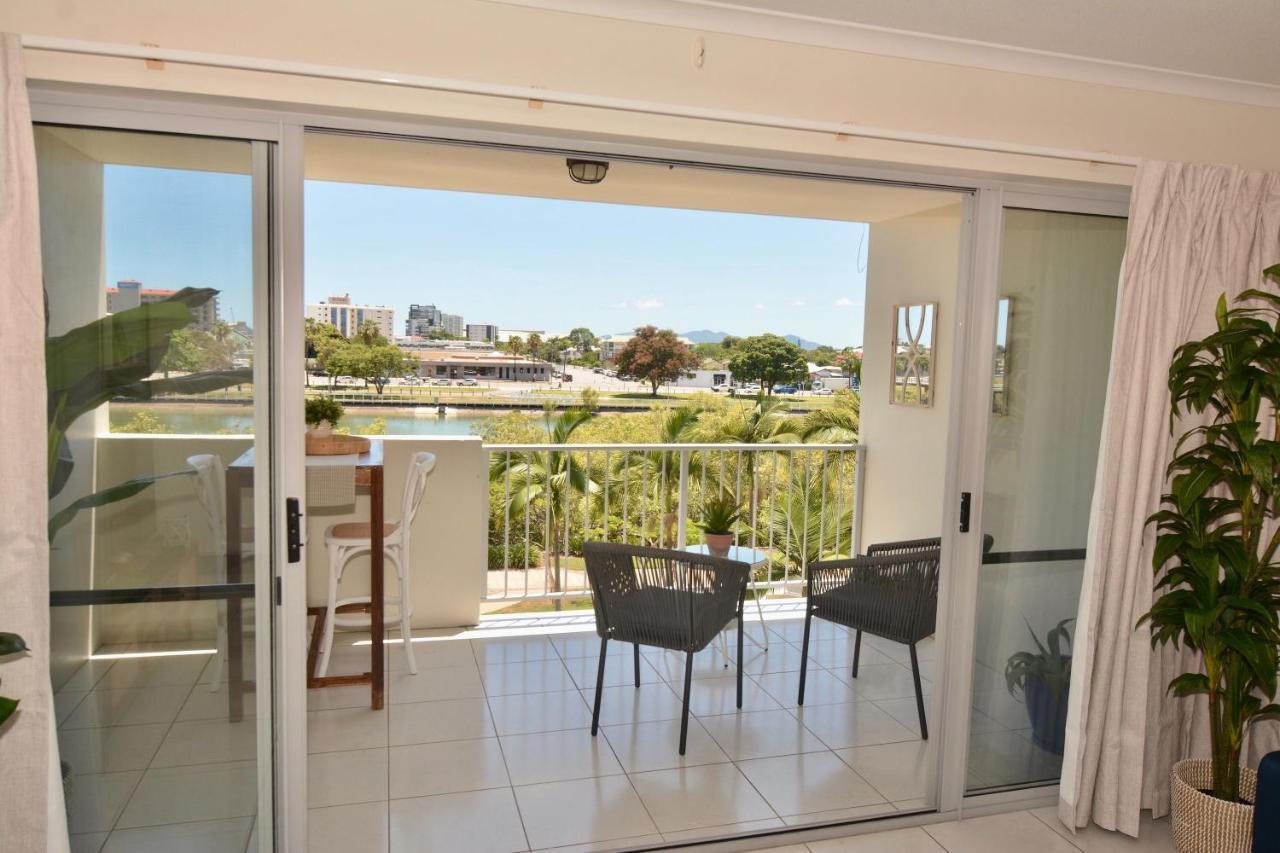 City Stadium One Bedroom Luxe Townsville