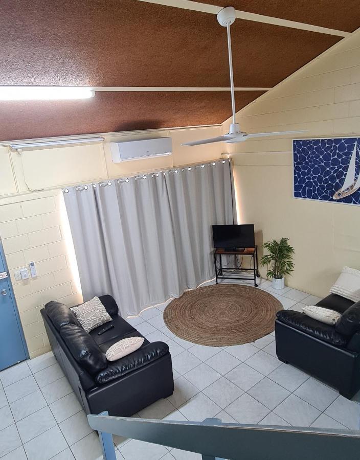 Emthree Seaside Apartment Townsville