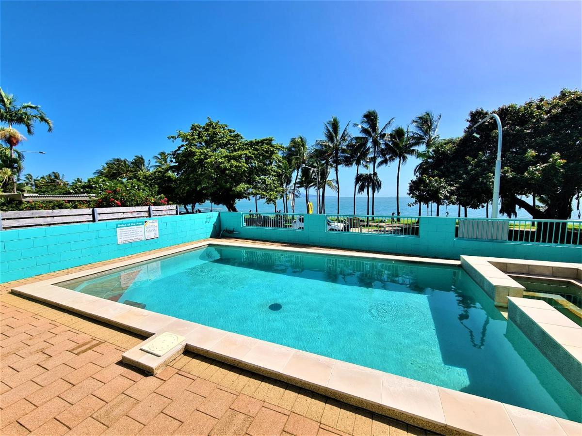 Emthree Seaside Townsville