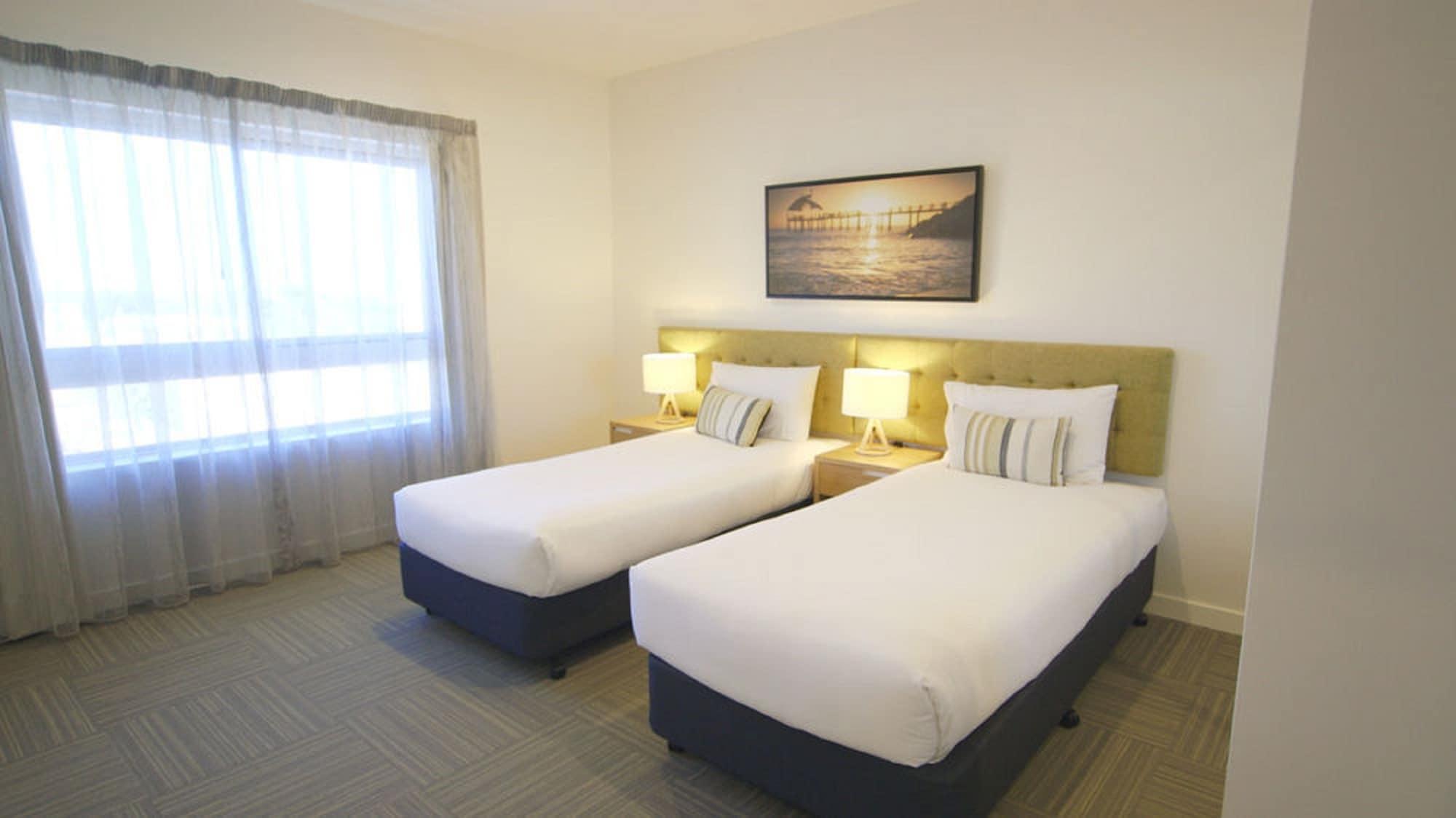 Quest On Eyre Aparthotel 4*