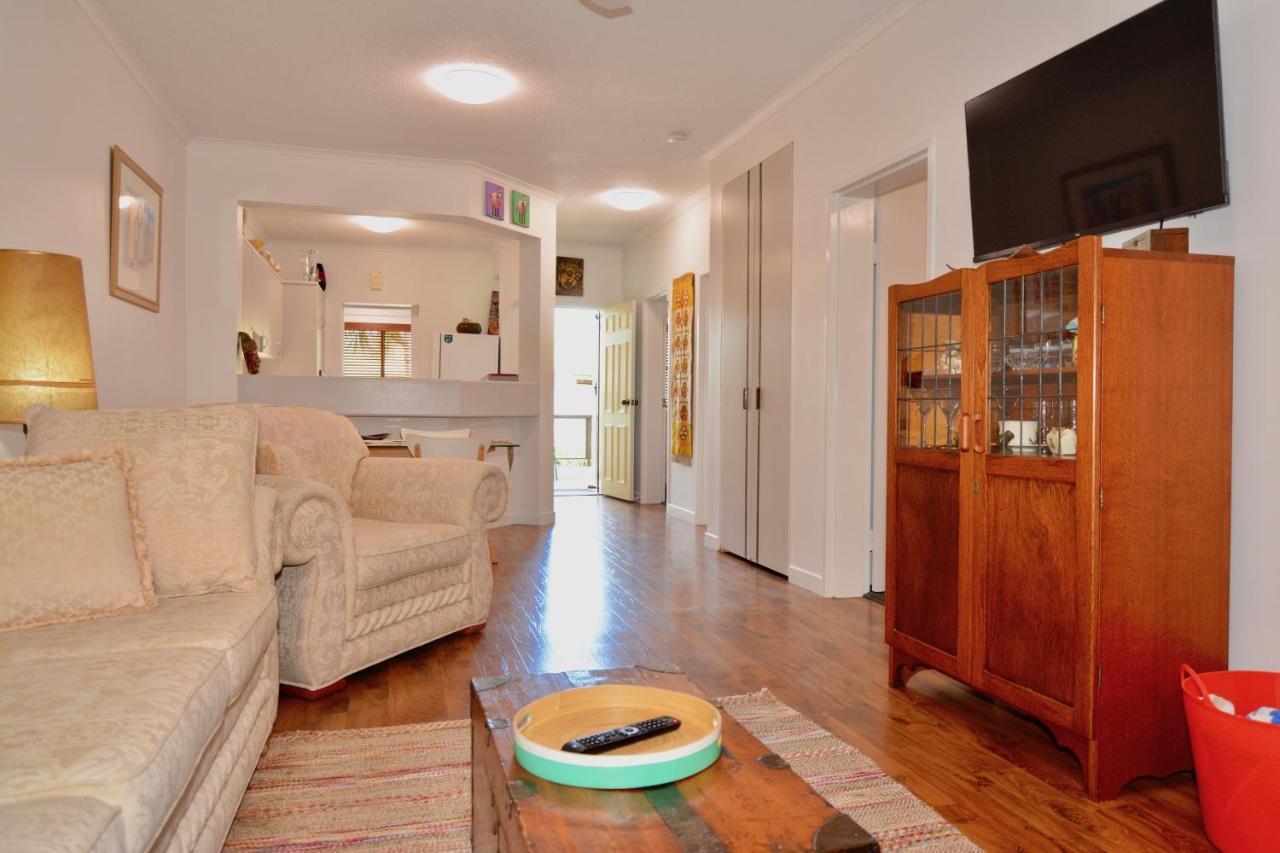 Executive In North Ward And On Magnetic Island Apartment Townsville