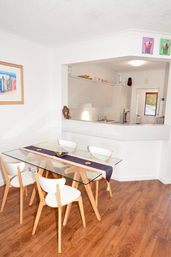 Executive In North Ward And On Magnetic Island *