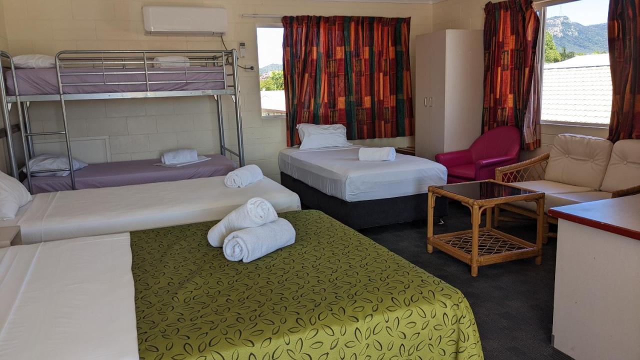 Monte Carlo Motor Motel