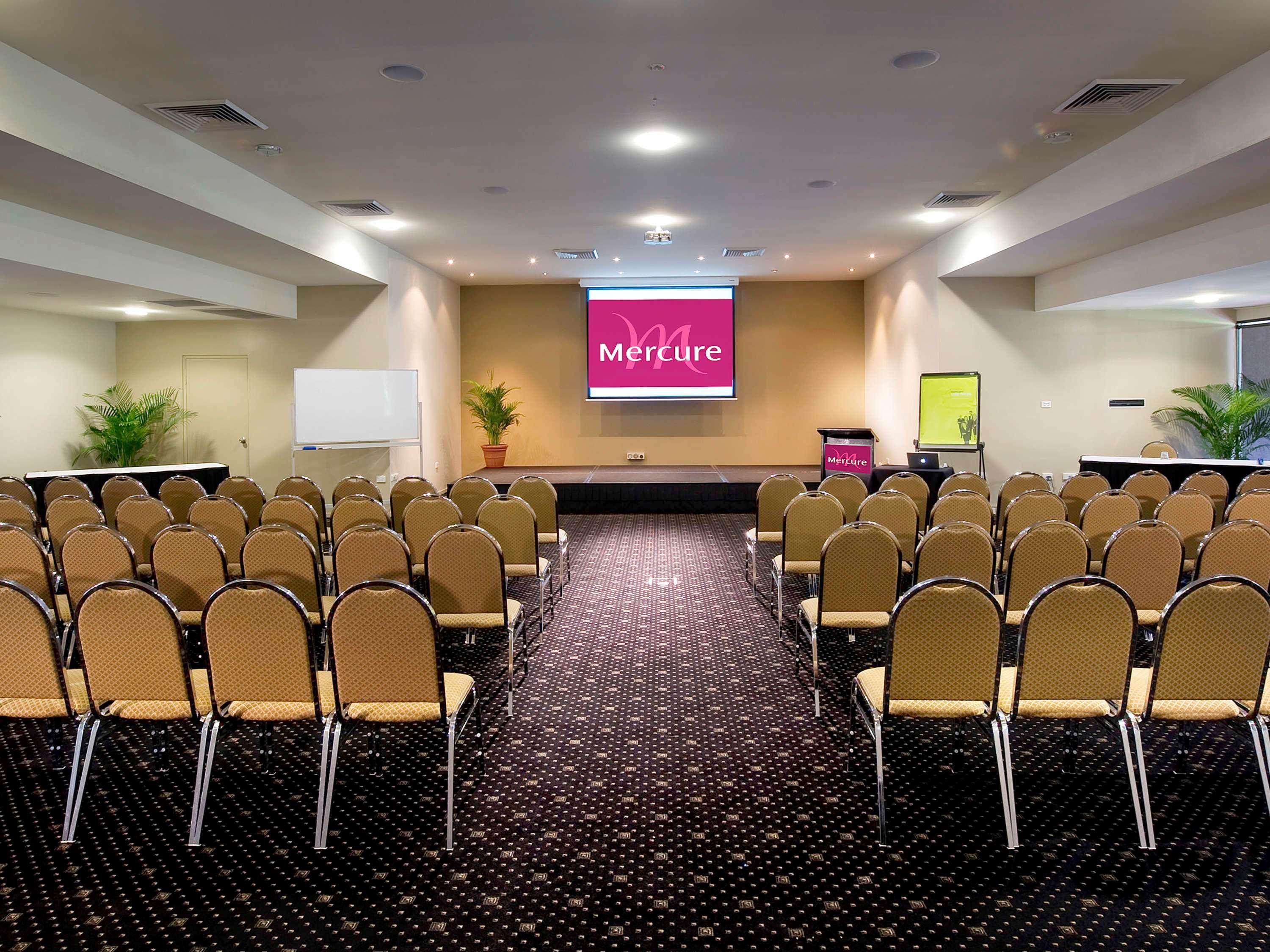 Mercure Hotel 4*