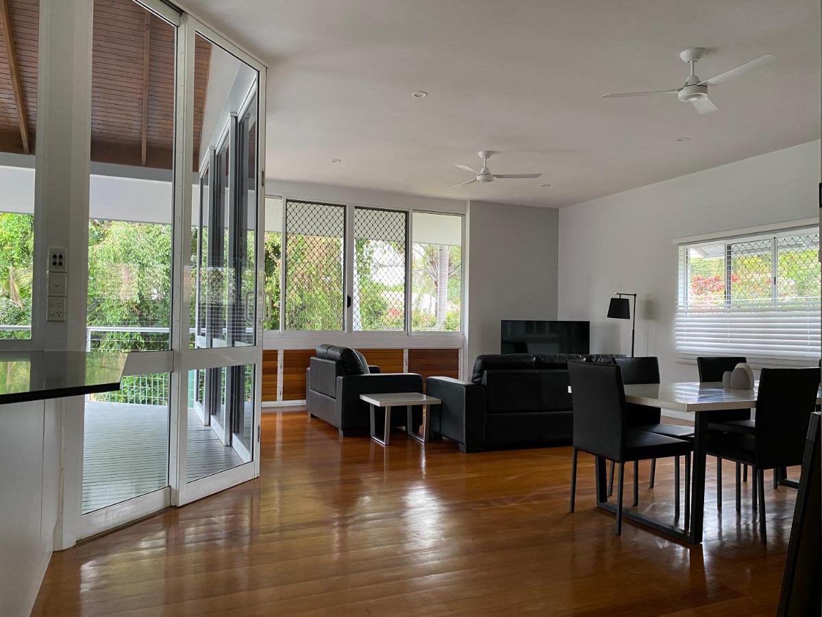 On River Park Drive, Annandale Villa Townsville