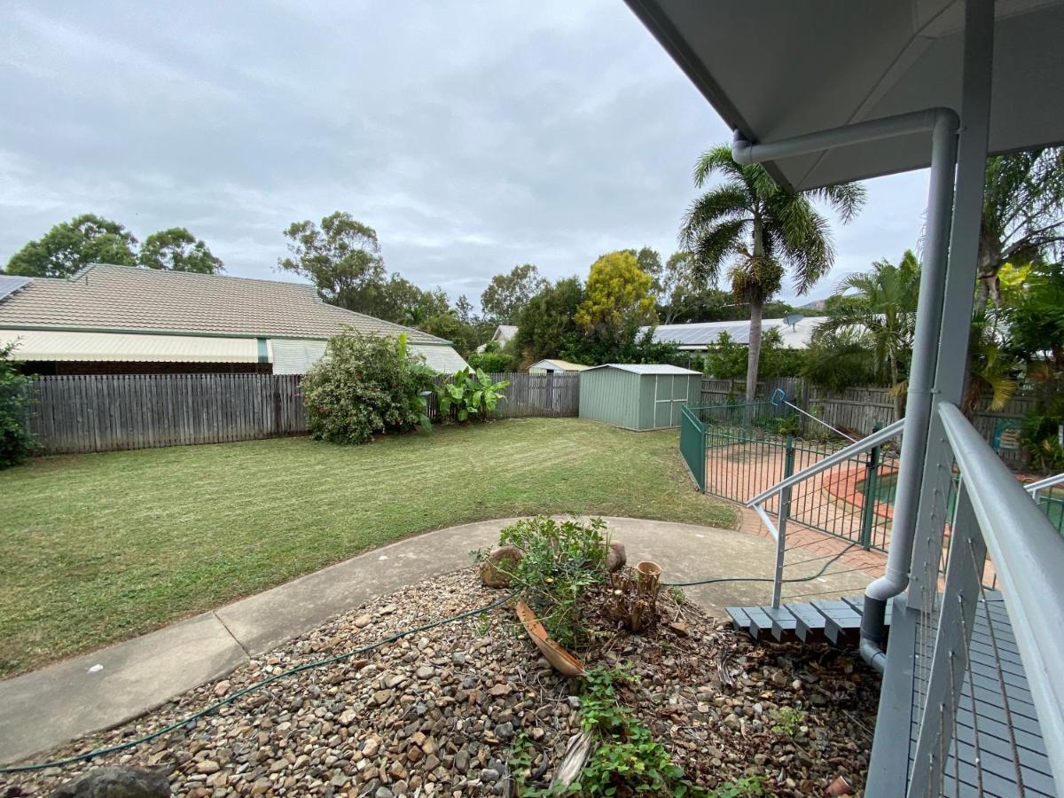 On River Park Drive, Annandale Villa *