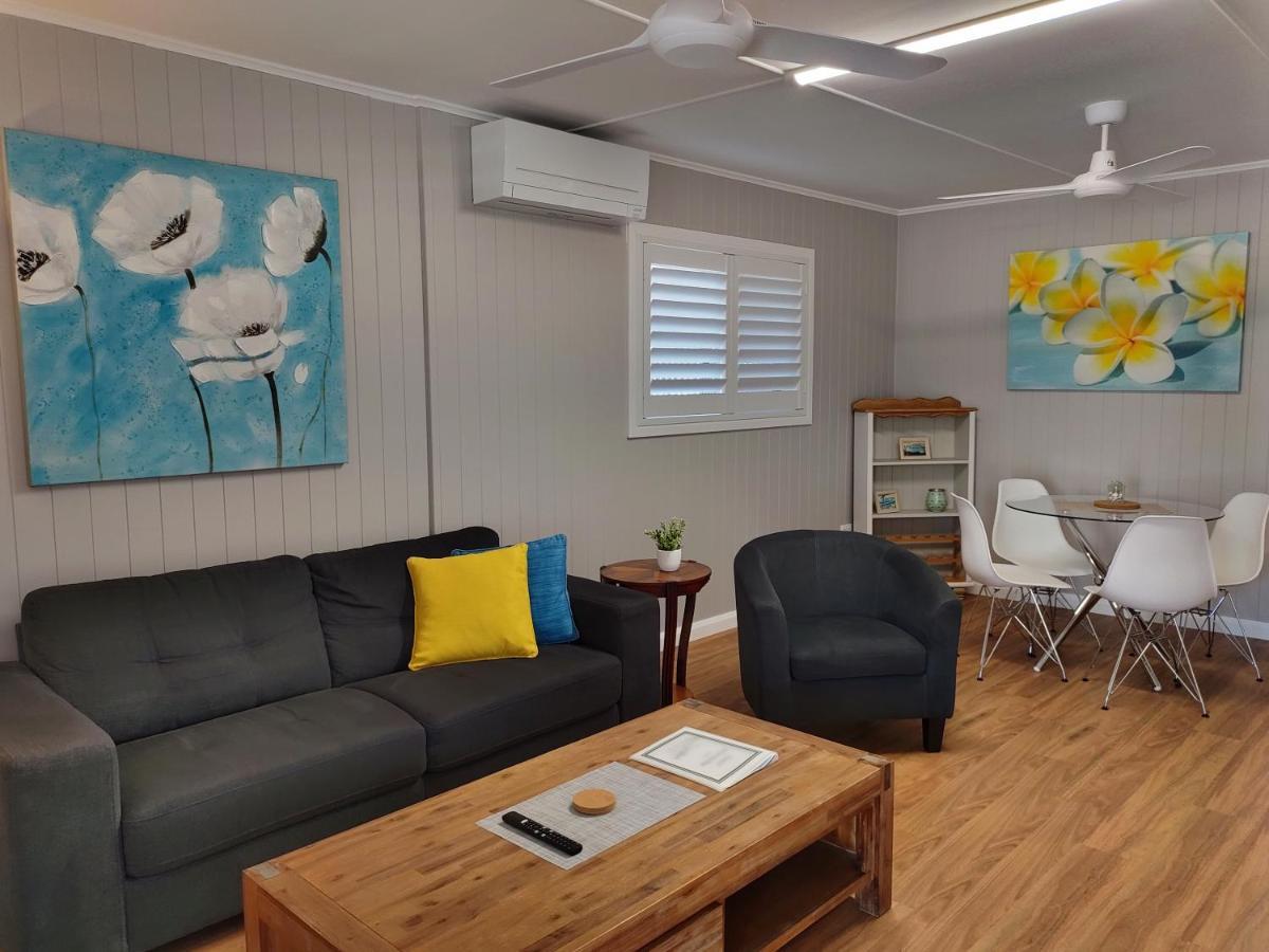 Cute - 2 Bedrooms - & Location Apartment