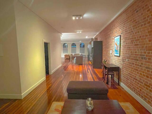 Central @ Flinders Street Apartment