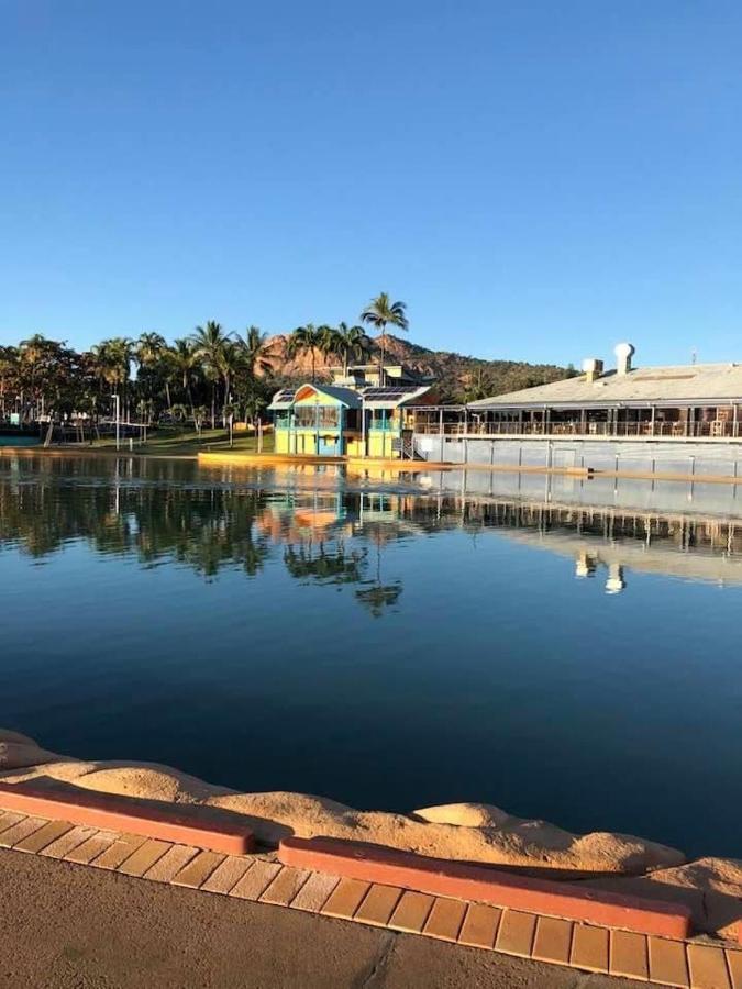 Aparthotel Seafront The Townsville
