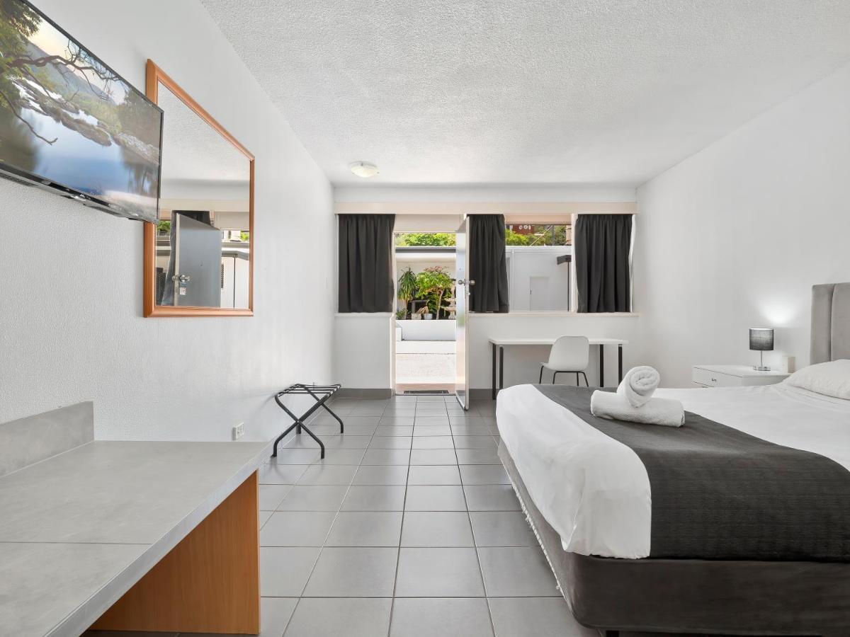 The Robert Towns Hotel Townsville