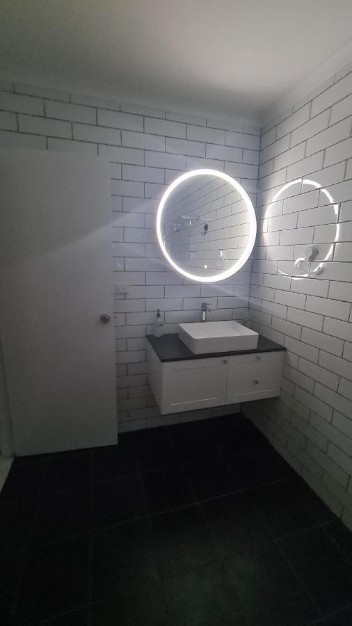 Emthree Seaside Apartment Townsville