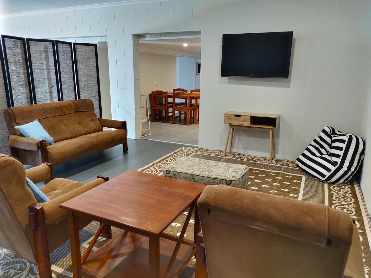 Superior Private Bedroom & Ensuite - & Location Guest house Townsville