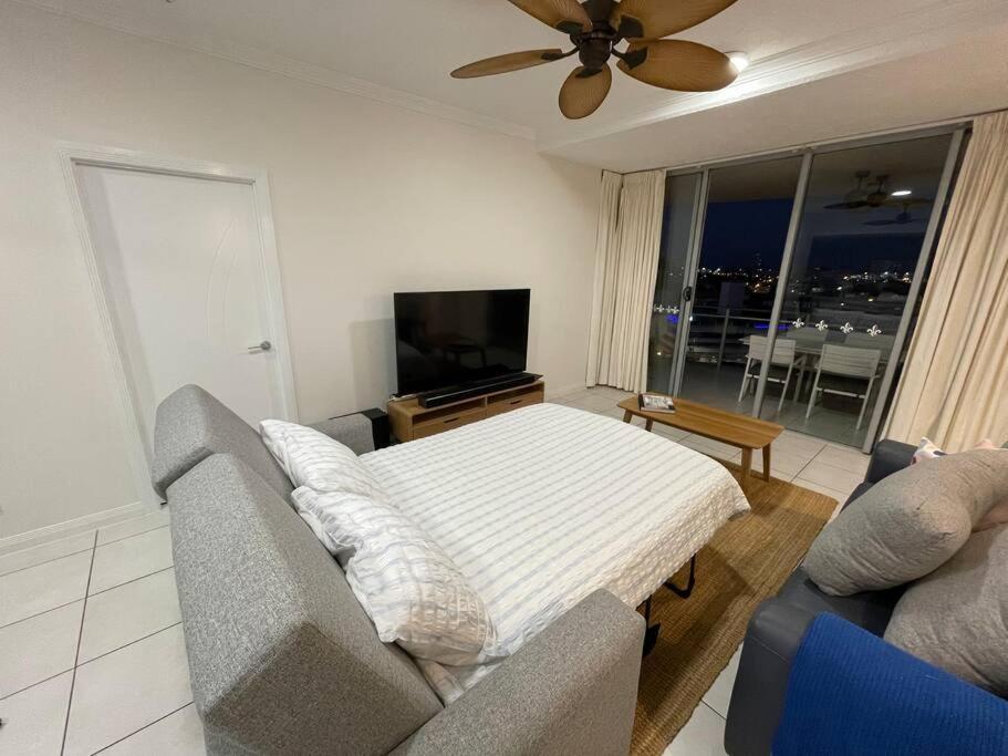 Ocean View Apartment Townsville