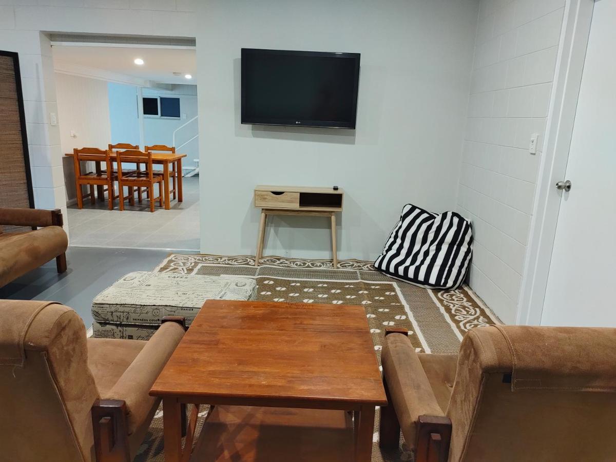 Cozy Private Bedroom & Ensuite - & Location Townsville