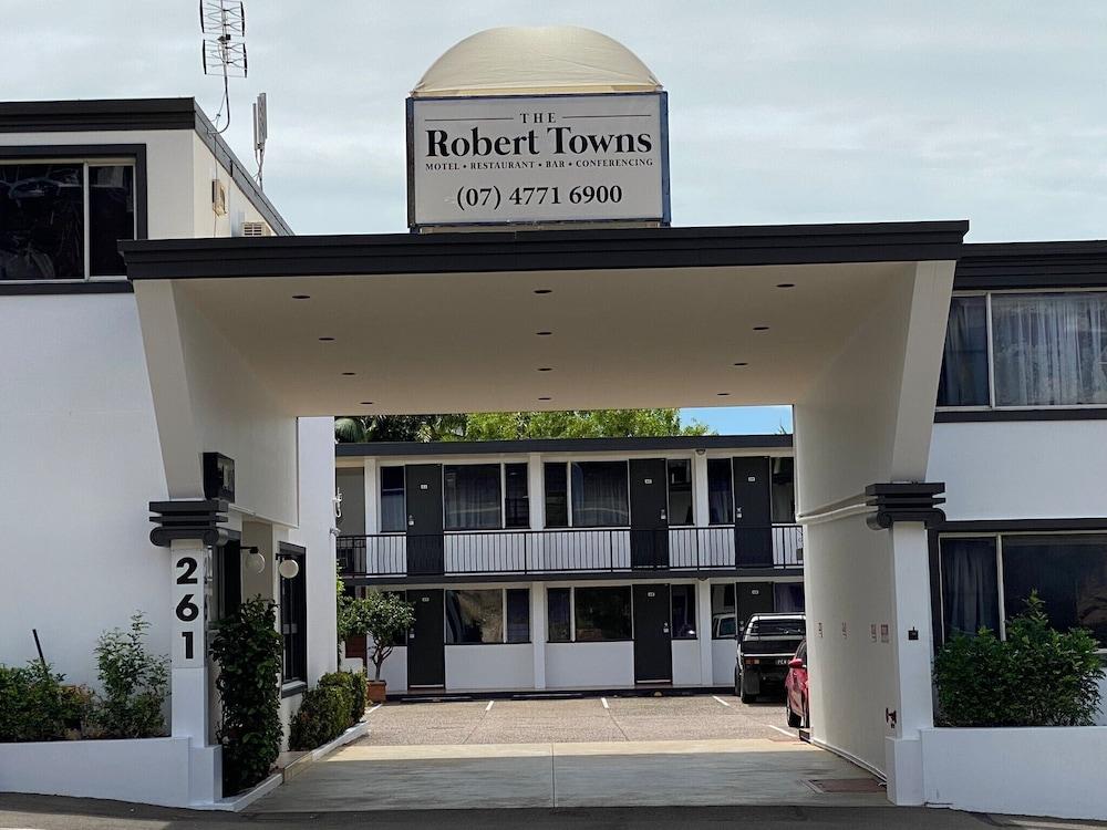 The Robert Towns Hotel