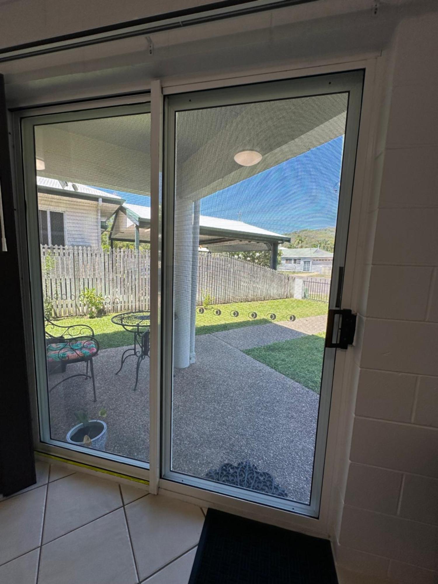 Apartment At Henry St West End, Qld 3 Night Min *