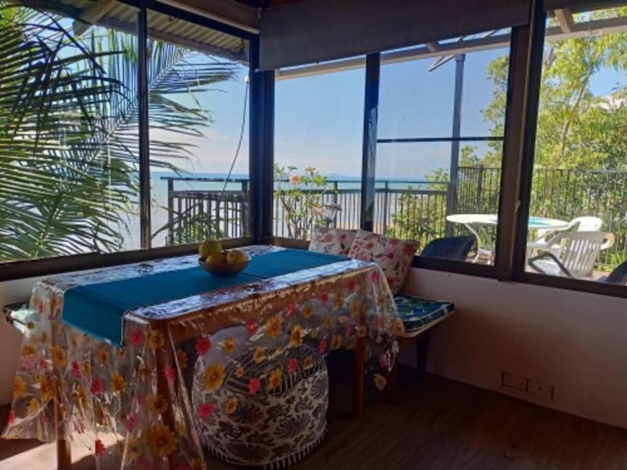 Beach Front Paradise Holiday home Townsville