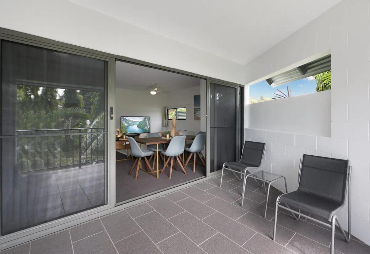 Apartment Stunning 2br Beachfront Retreat Townsville