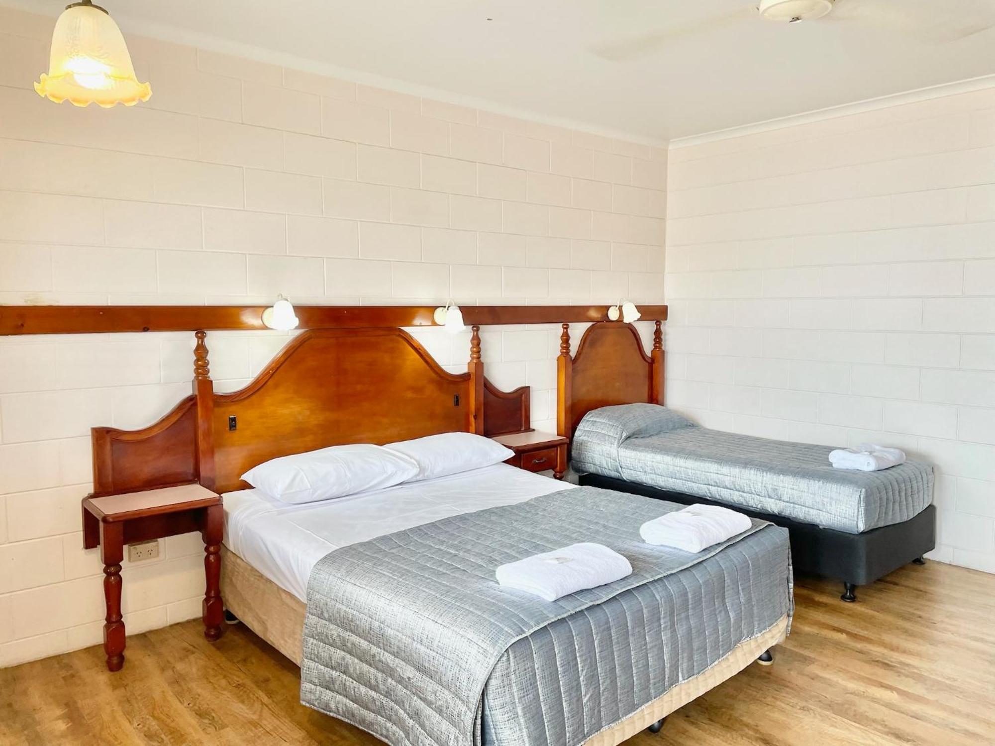 Yongala Lodge By The Strand 3* Townsville