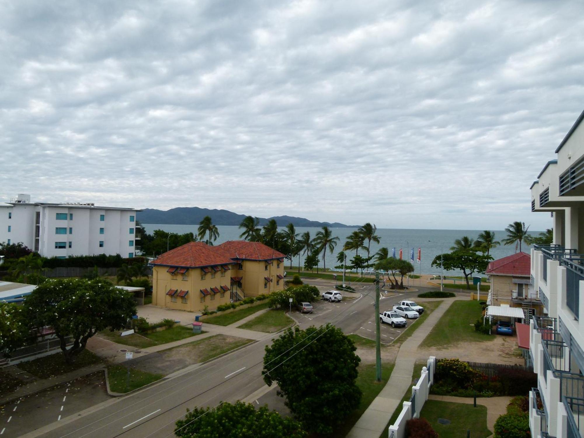 Madison Ocean Breeze Hotel 4*