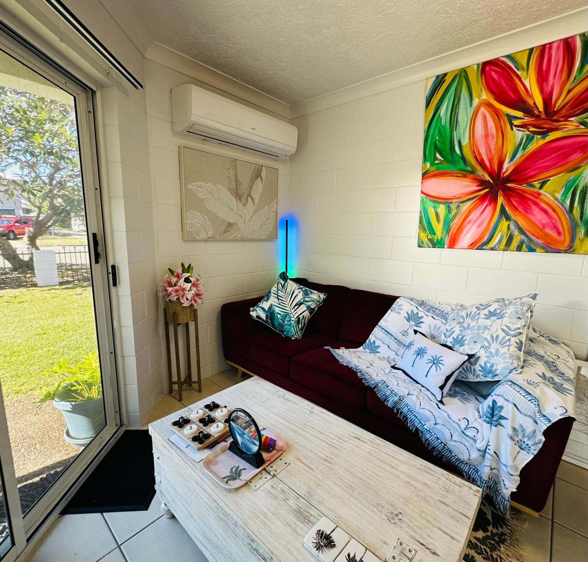 At Henry St West End, Qld 3 Night Min Apartment *