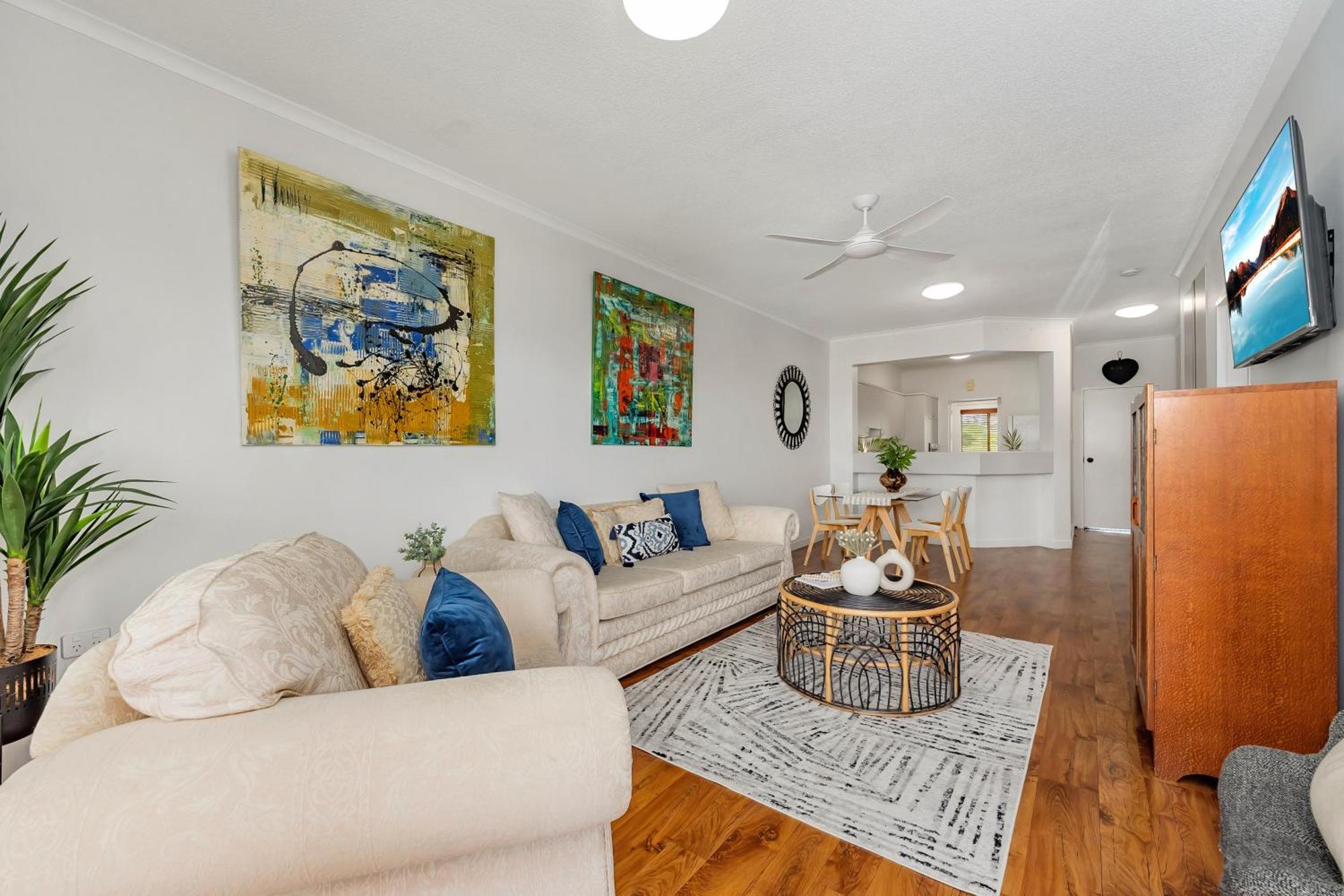 Executive In North Ward And On Magnetic Island