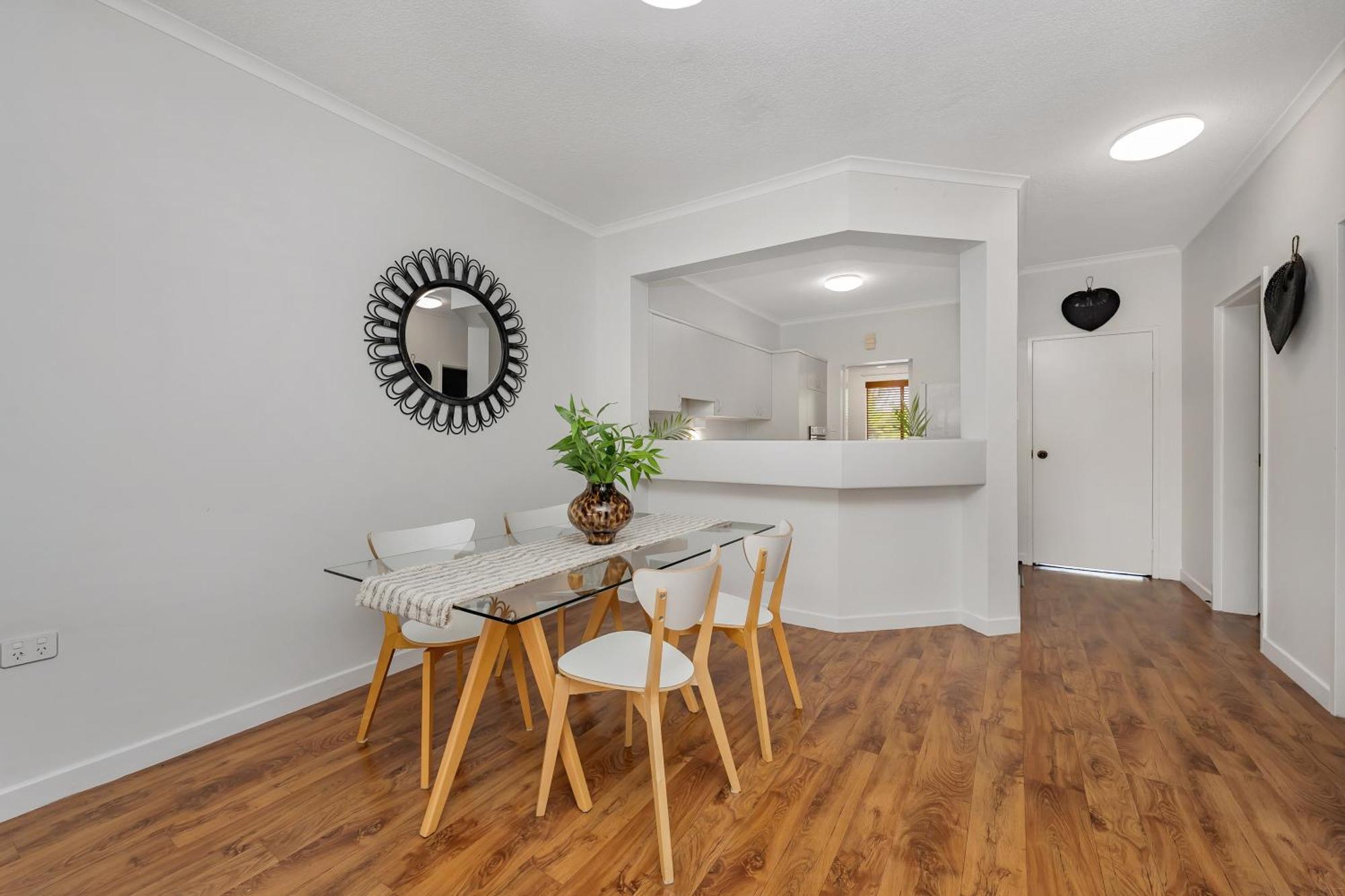 Apartment Executive In North Ward And On Magnetic Island