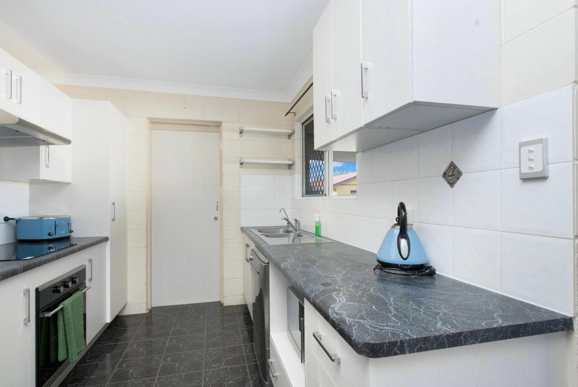 Entire Family With Private Pool * Townsville