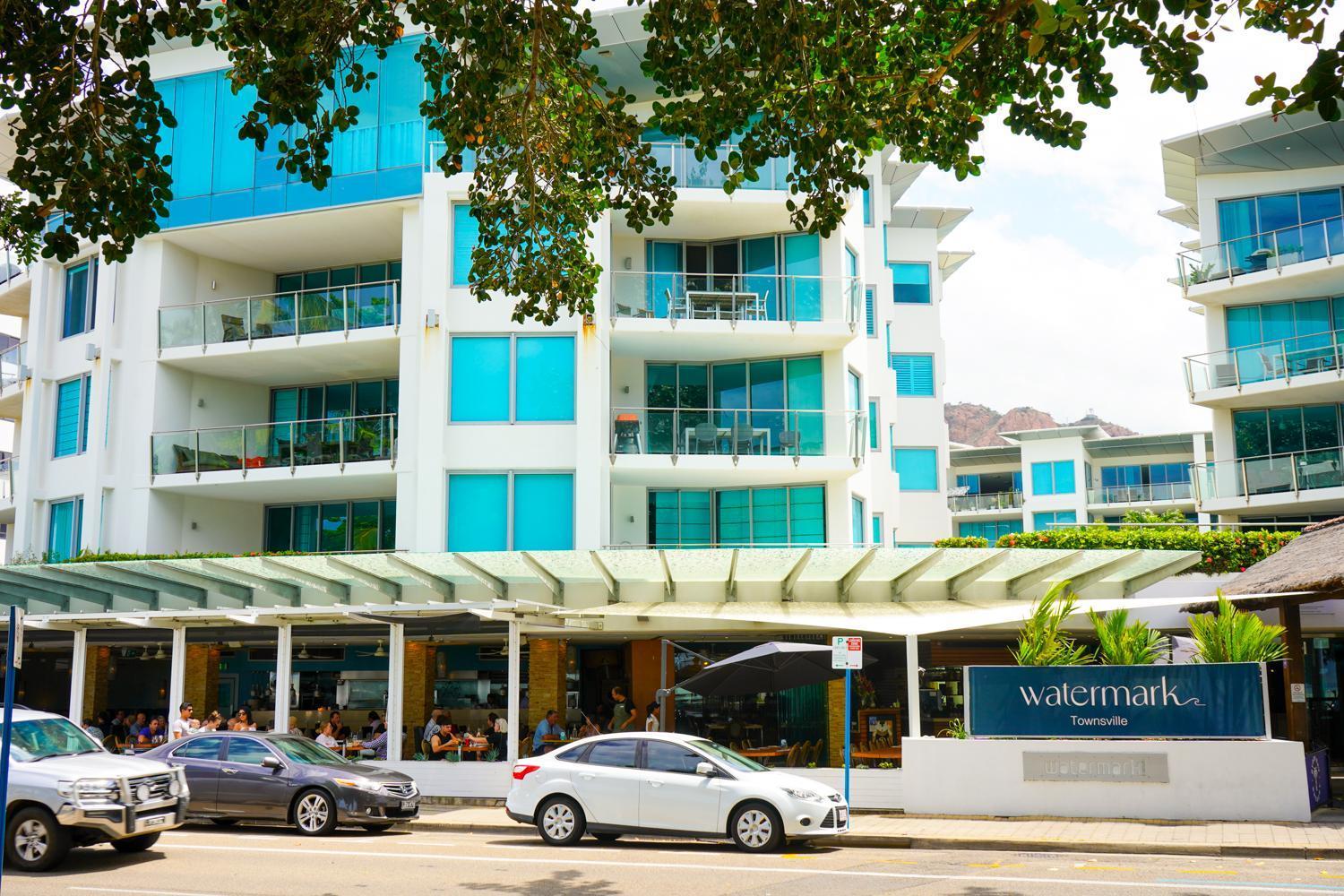 Watermark 105 Townsville