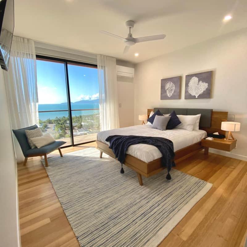 Incredible Views, Open Spaces, Apartment