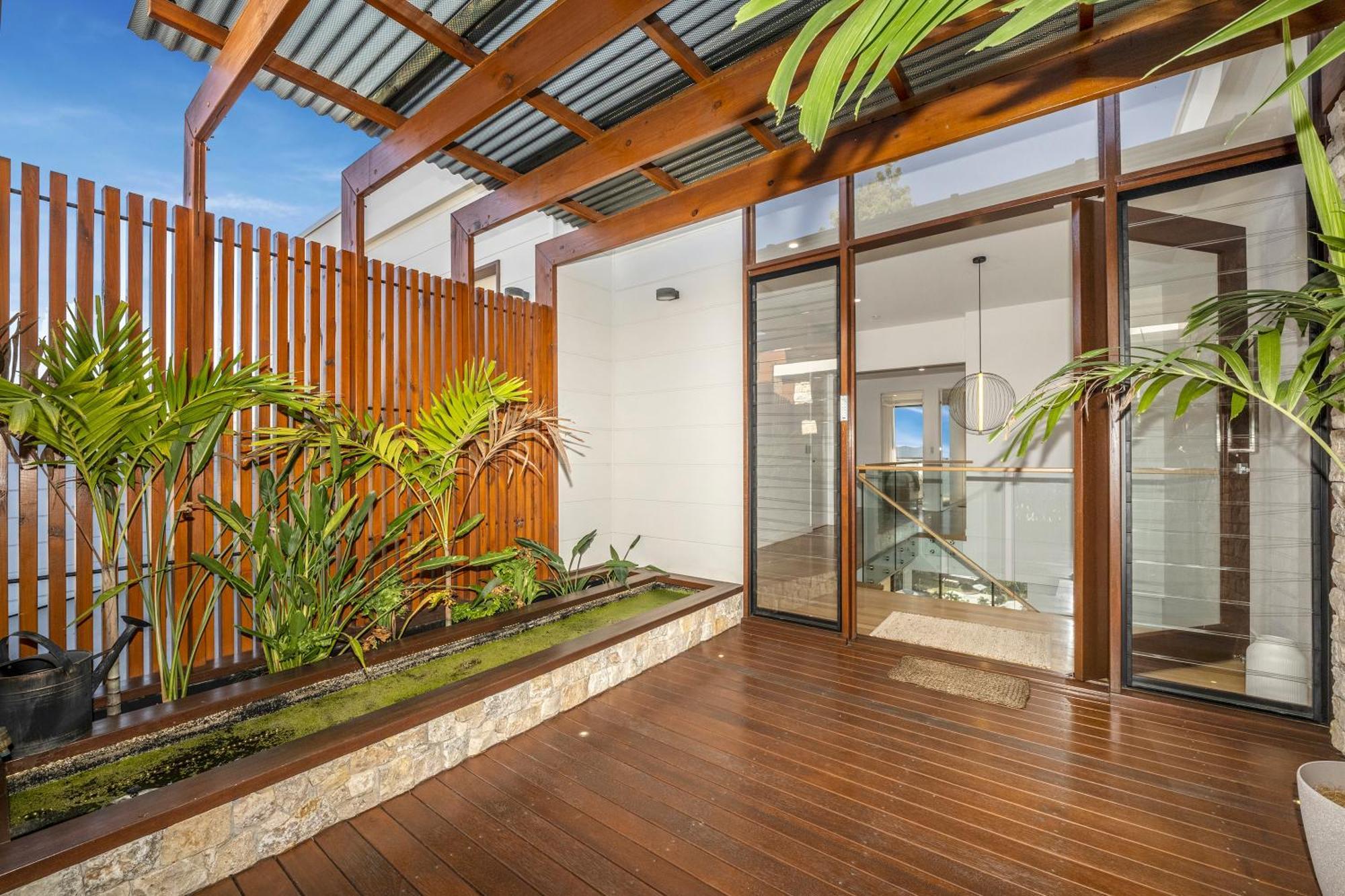 Incredible Views, Open Spaces, Apartment Townsville