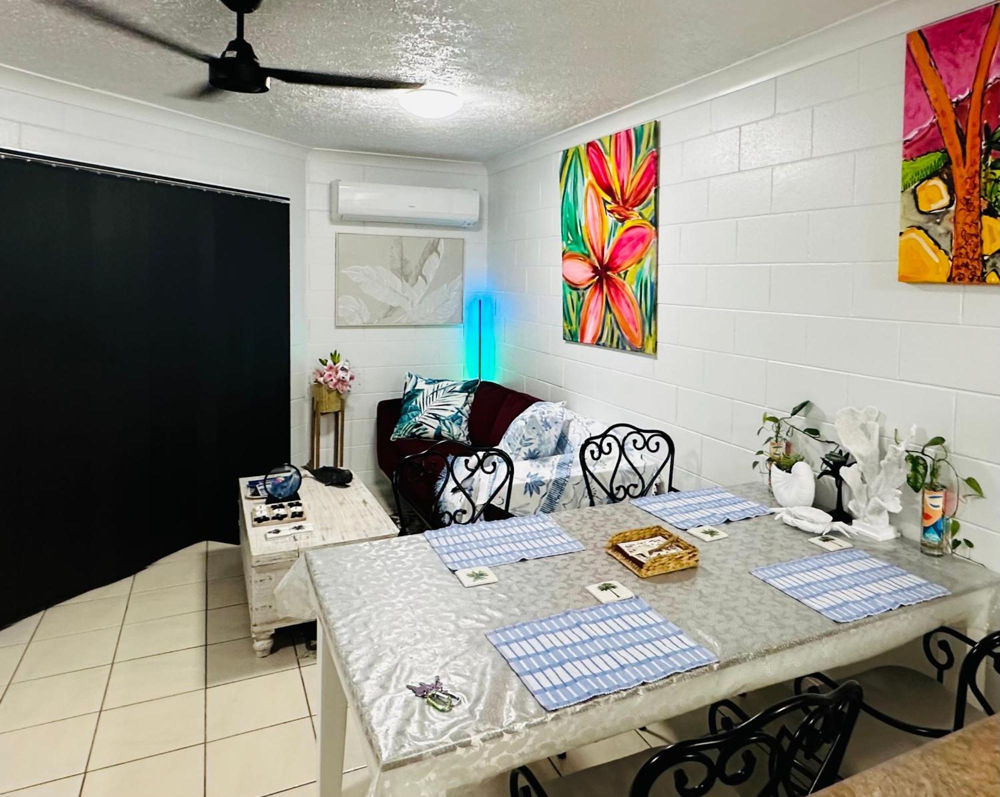 Apartment At Henry St West End, Qld 3 Night Min *