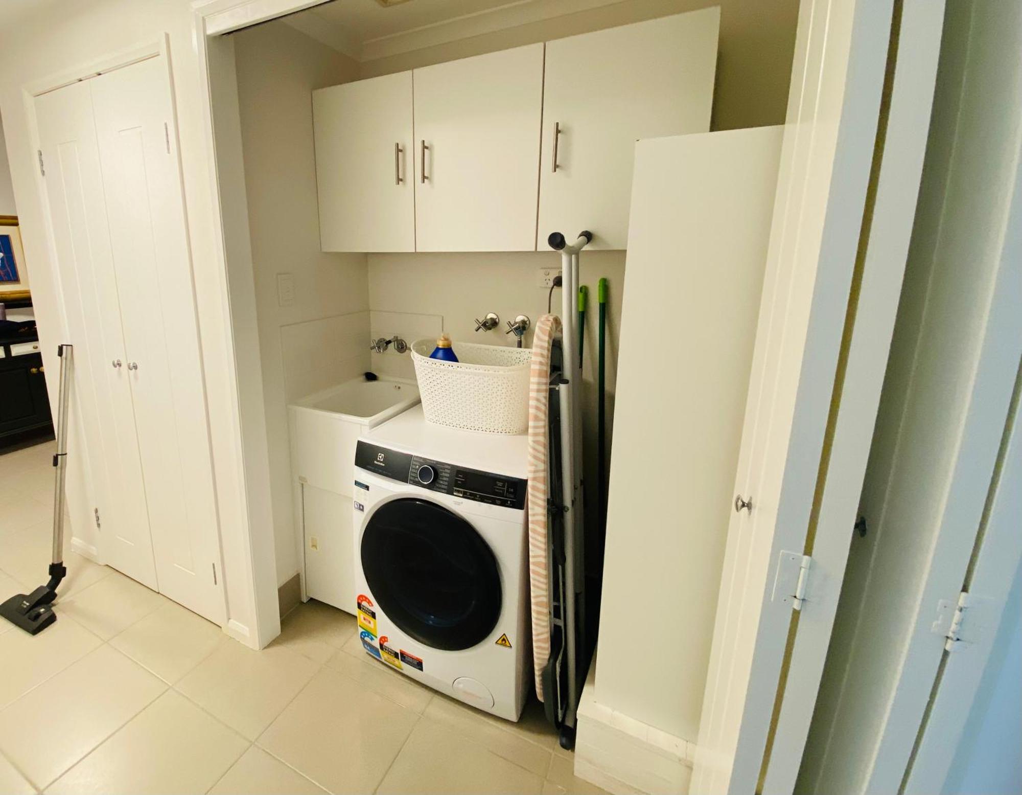 To Stadium - Perfect Location In Apartment Townsville