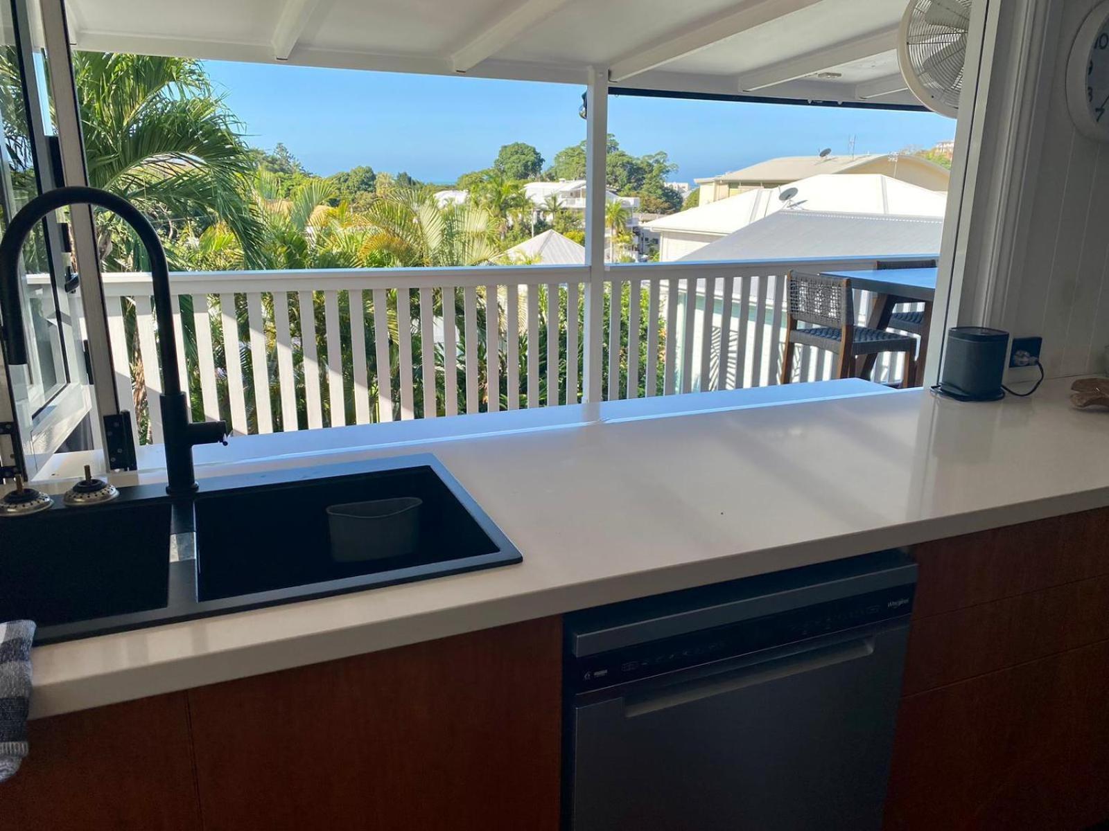 Heaven In Paradise On Stanley Apartment Townsville