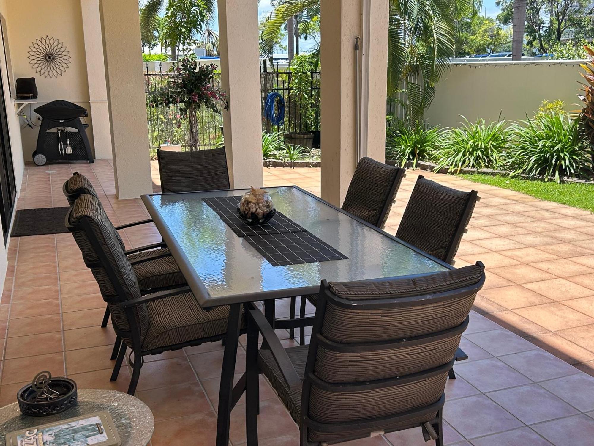Apartment Marina-ground Floor With Courtyard