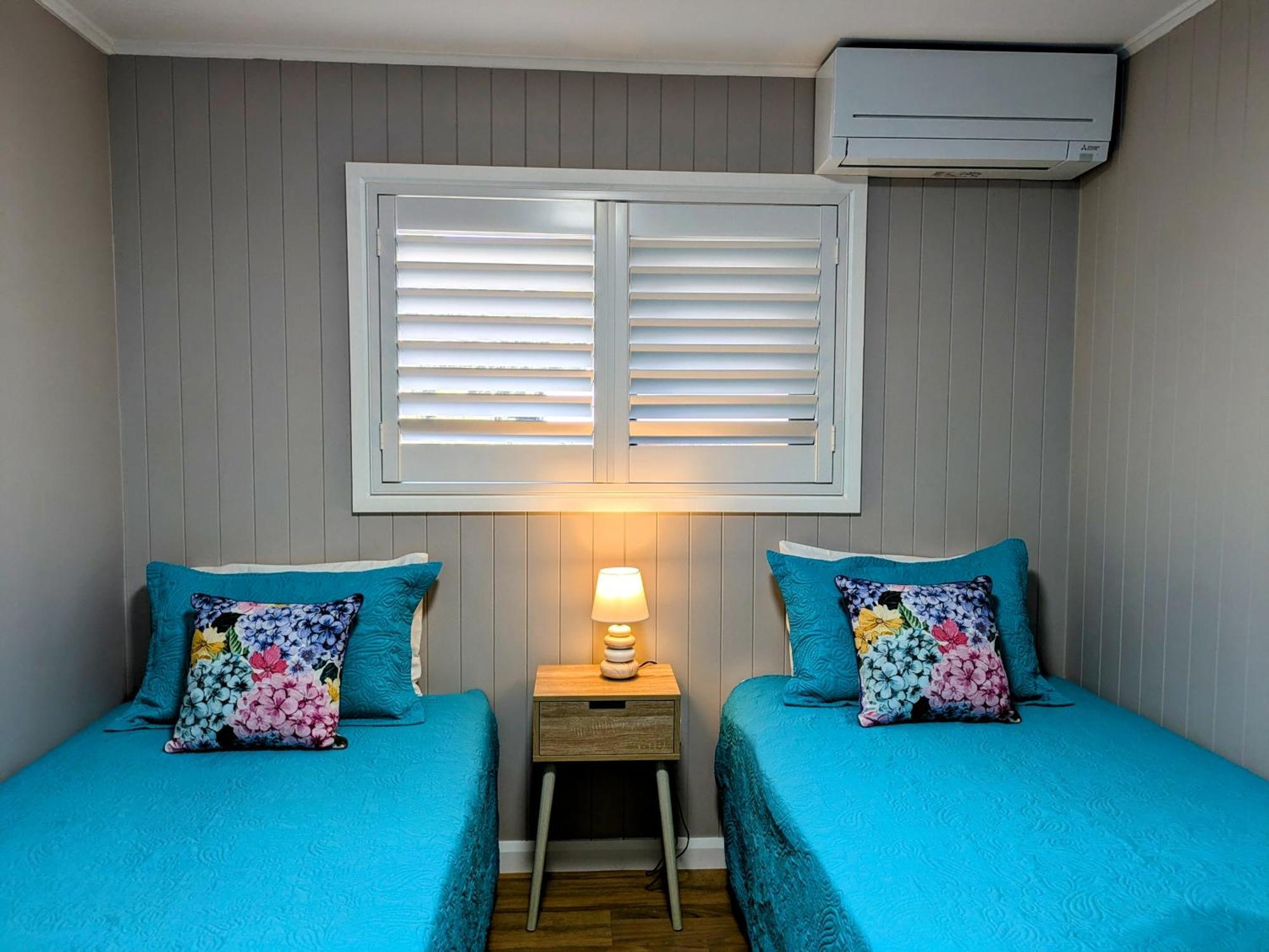 Cute - 2 Bedrooms - & Location Townsville